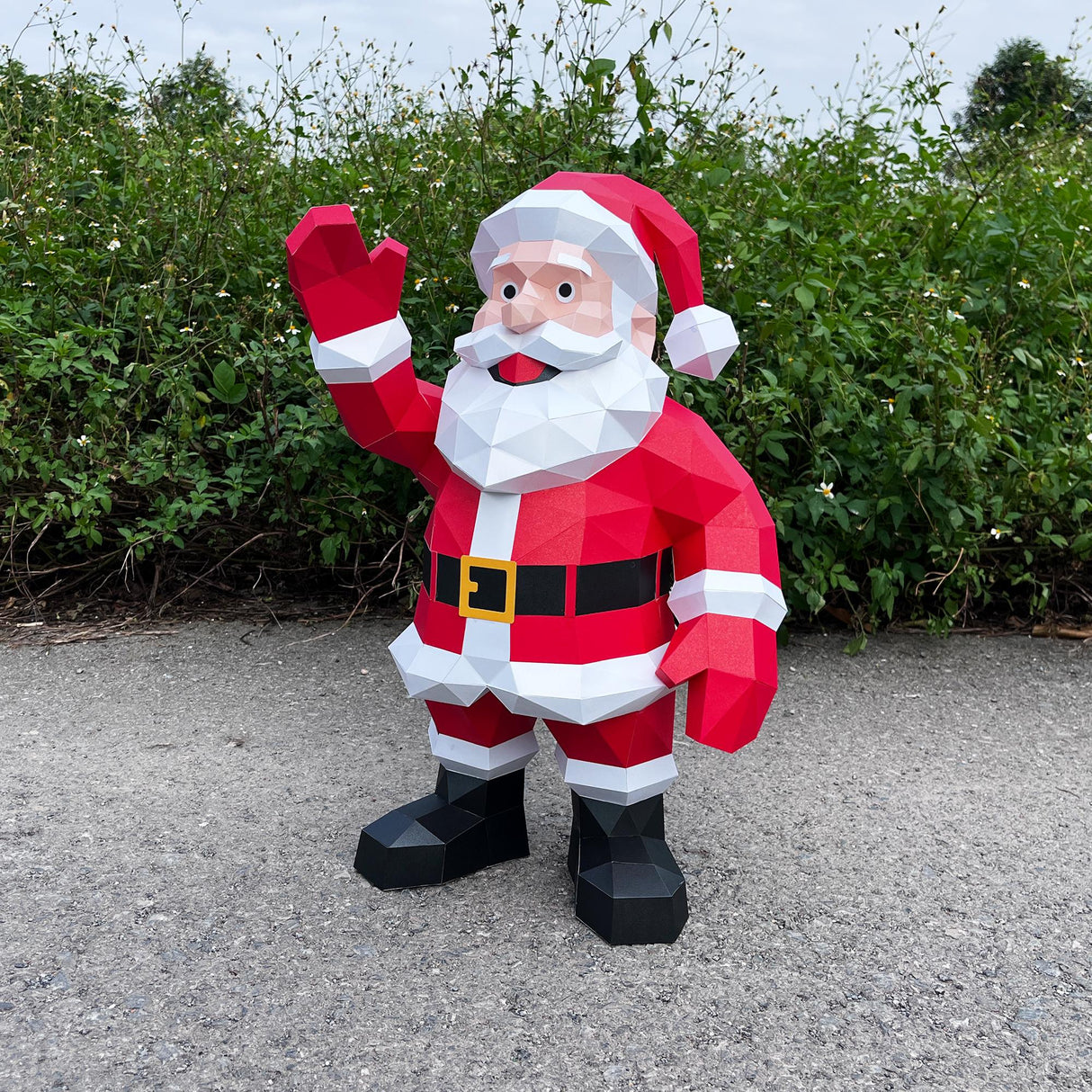 Santa Claus Papercraft SVG | 3D Christmas Decor Cut Files | Cricut & Cameo